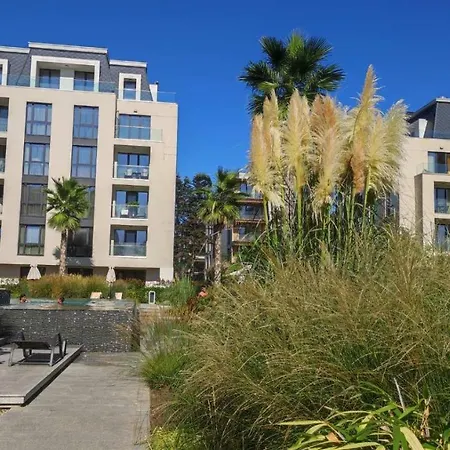 Azur Alegria Luxury With Pool Access Апартамент Св. Св. Константин и Елена