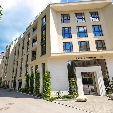 Апартамент Azur Alegria Luxury With Pool Access Св. Св. Константин и Елена