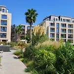 Azur Alegria Luxury With Pool Access סנט קונסטנטין והלנה
