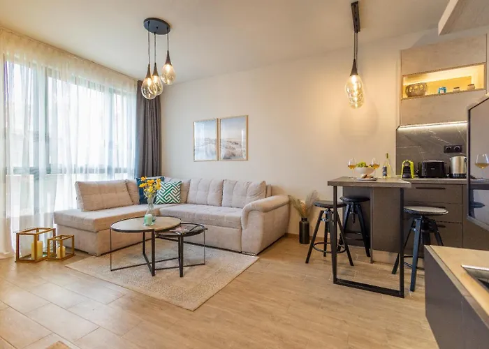 Appartement Azur Alegria Luxury With Pool Access St Constantin et Helena